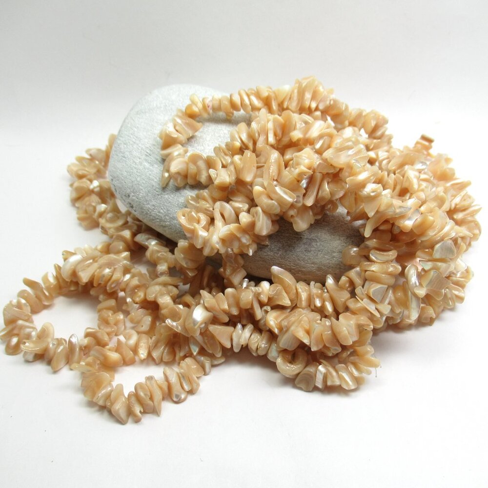 Mother of Pearl Chip beads